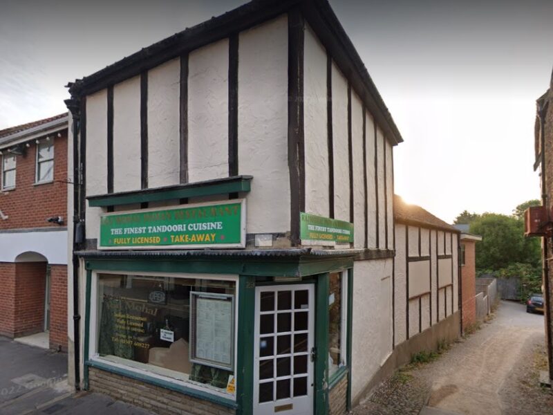 Raj Mohal, Indian Restaurant